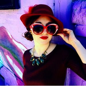 Meet your Posher, Kait